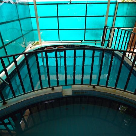 Al Ahmadi Plaza Resort Янбу Екстер'єр фото